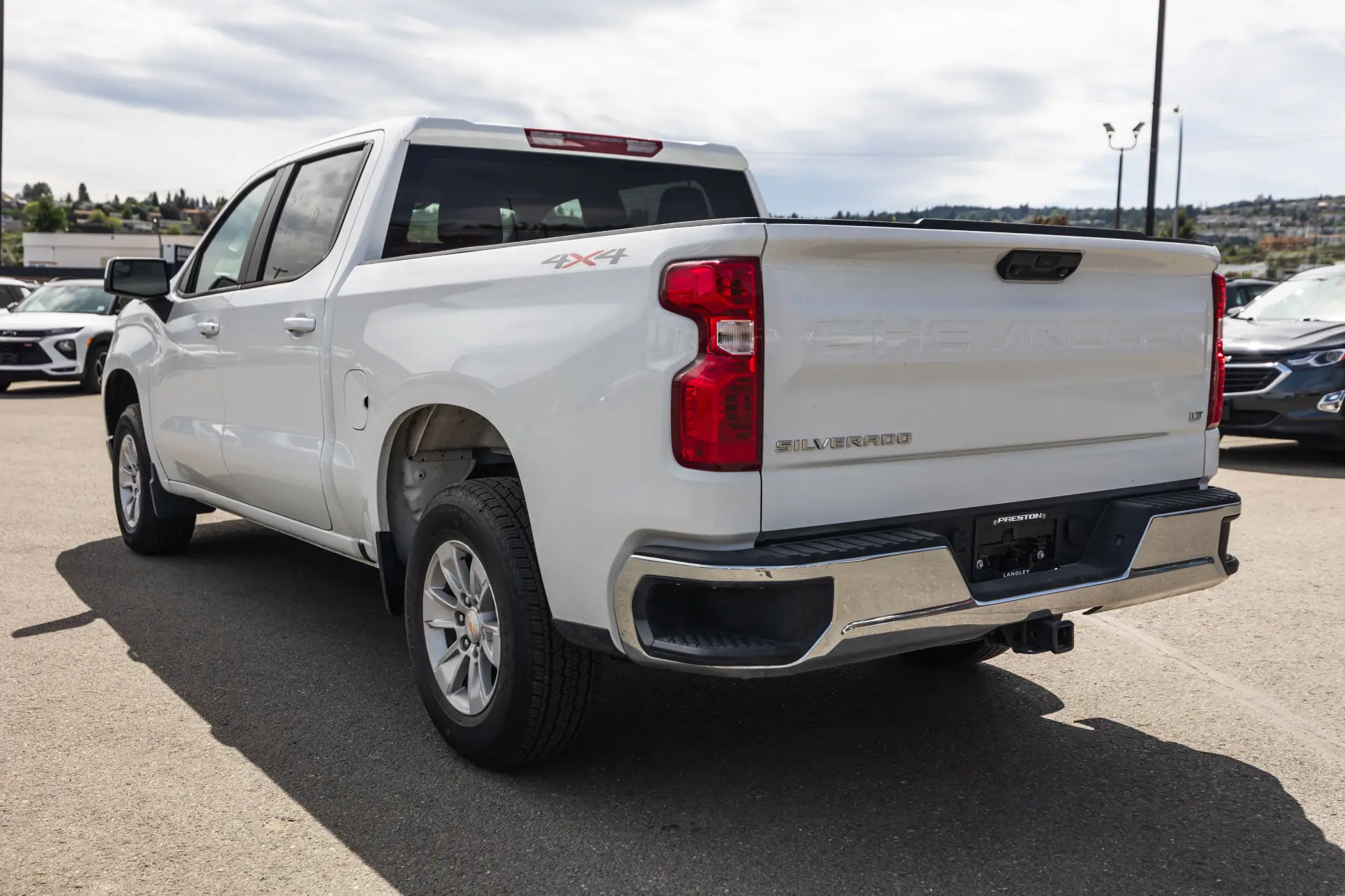 
								2025 Chevrolet Silverado 1500 LT full									