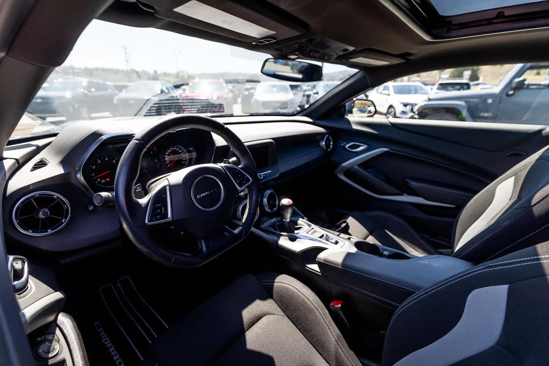 
								2023 Chevrolet Camaro LT1 full									