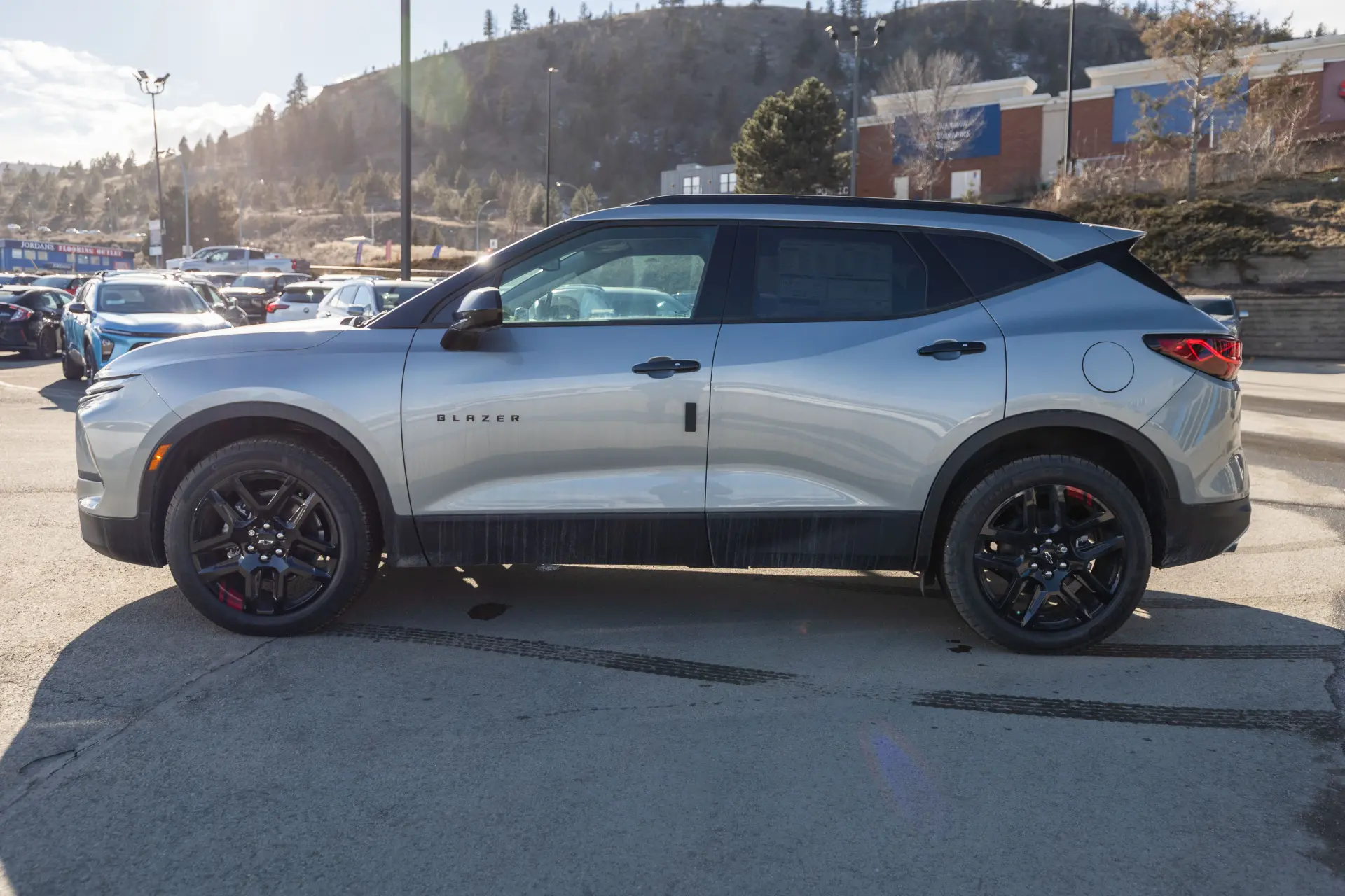 
								New 2025 Chevrolet Blazer LT full									