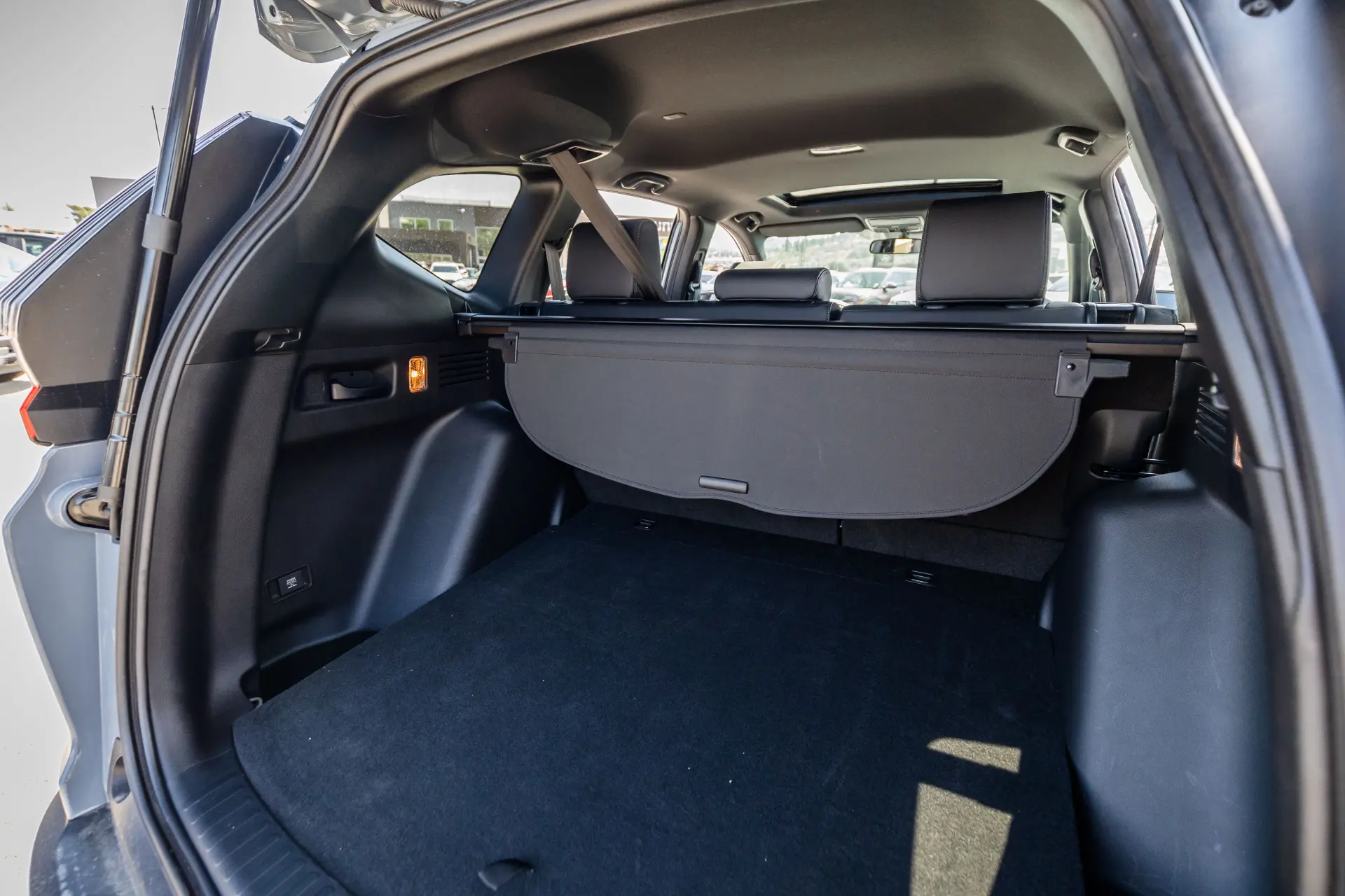 
								2022 Honda CR-V Sport full									