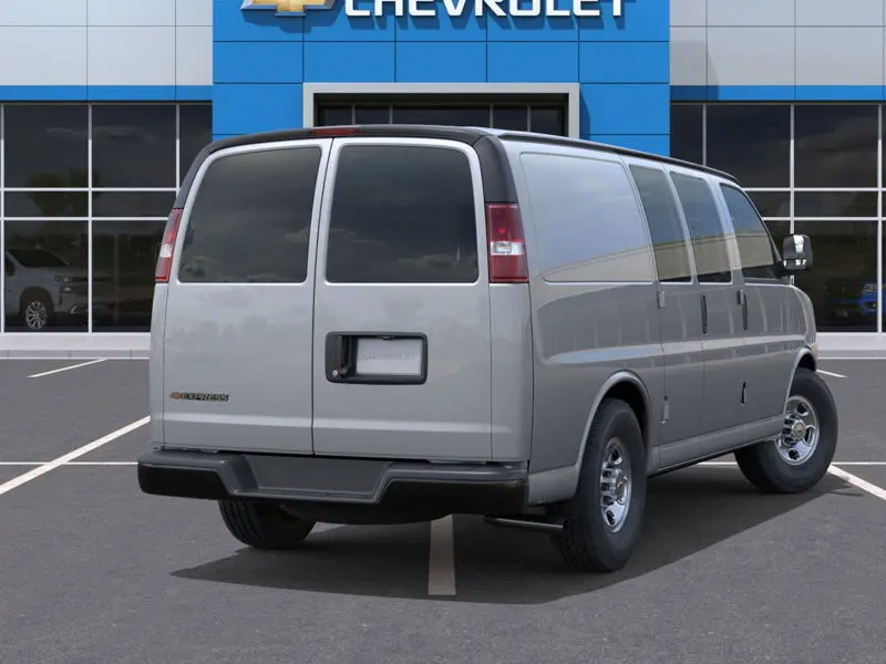 
								New 2025 Chevrolet Express Cargo Van full									