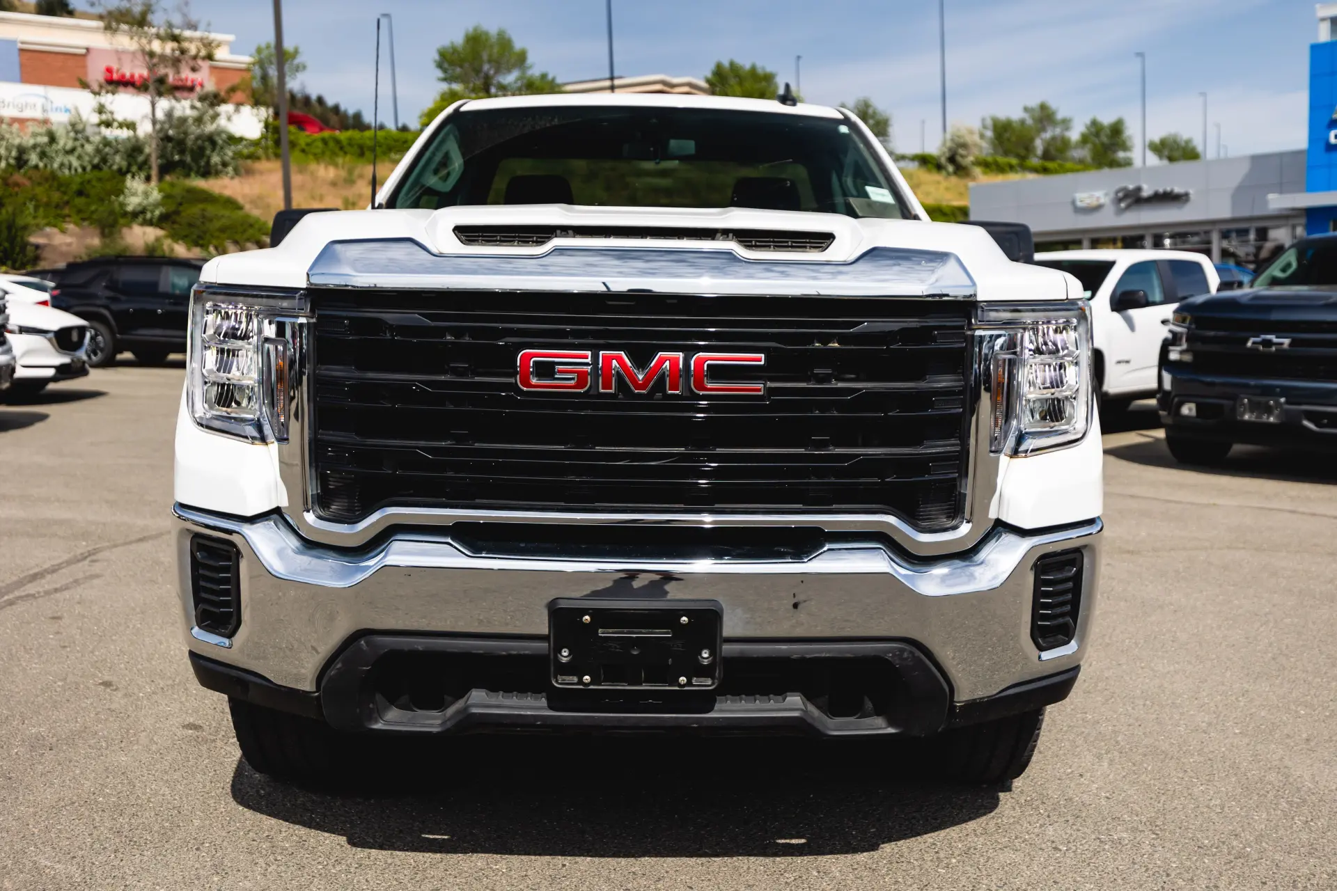 
								2022 GMC Sierra 2500HD Pro full									