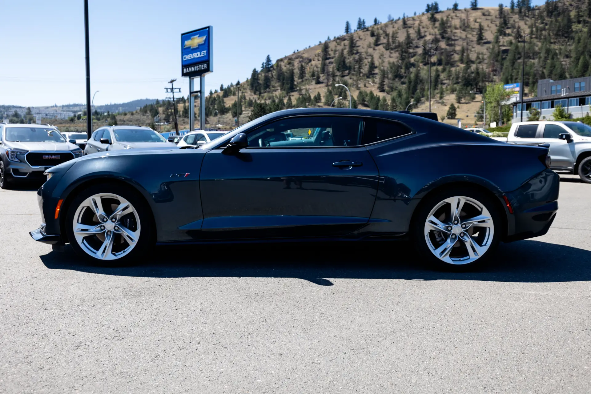 
								2023 Chevrolet Camaro LT1 full									